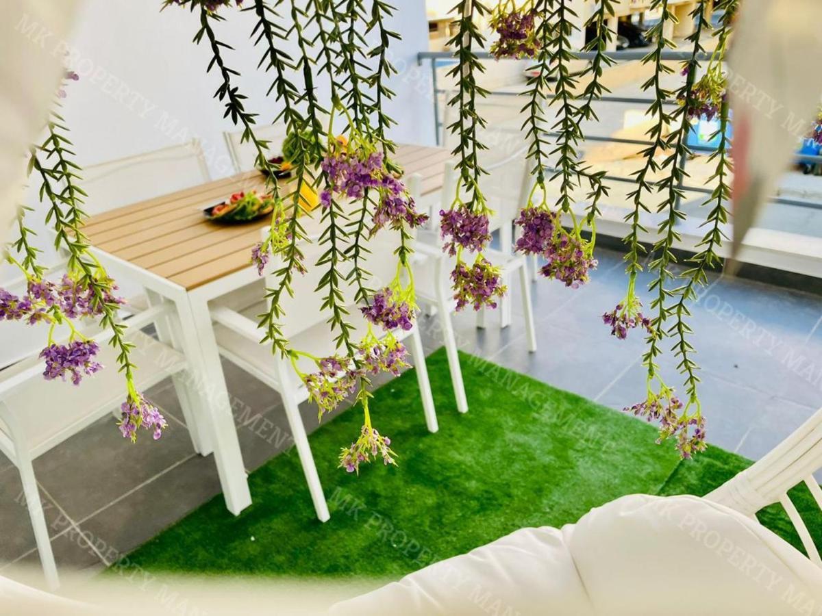 Coastal Getaway Apartment Larnaca Luaran gambar